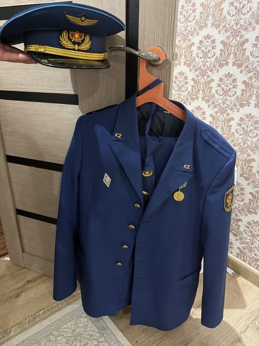 Продам форму военную