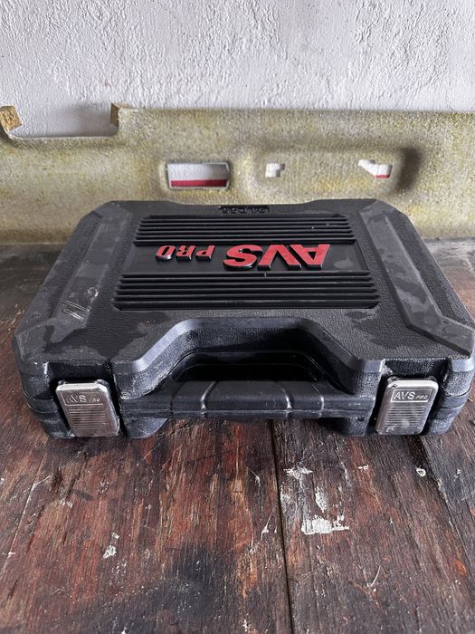 Продам набор инструментов