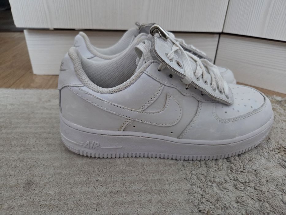 Nike air force 1 shroud white