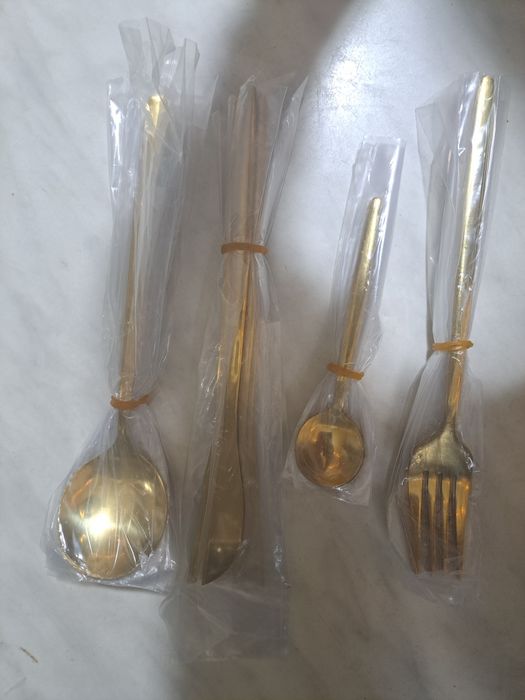 Набор столовых приборов 24 шт.