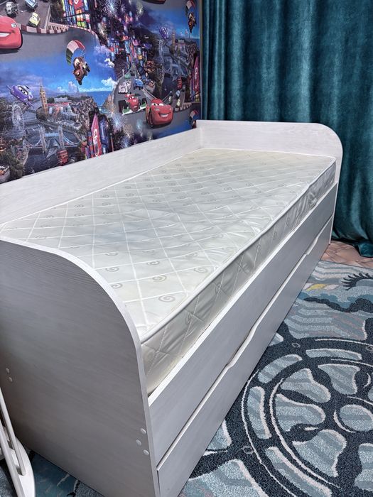 Продам манеж и кровать