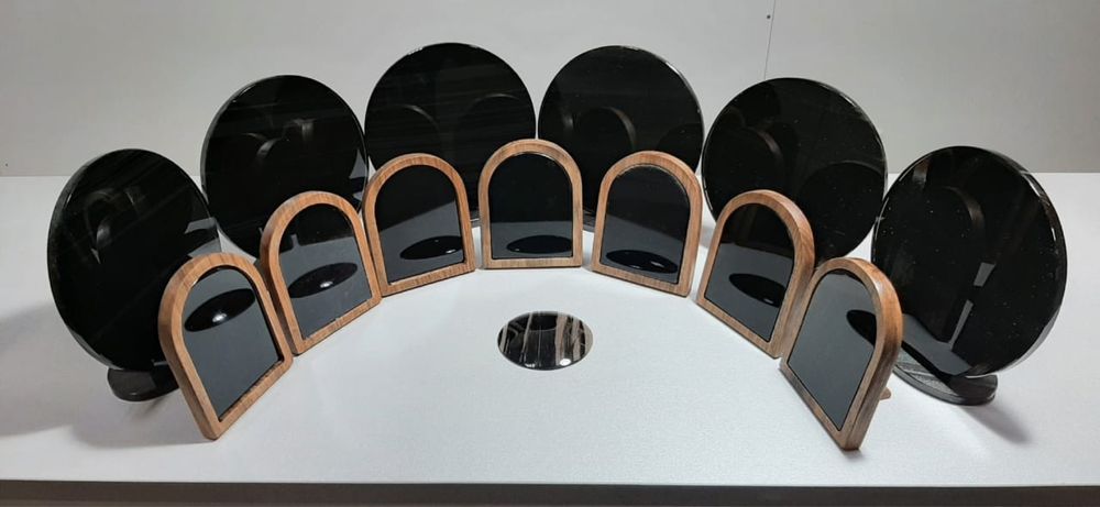 Черные обсидиановые зеркала