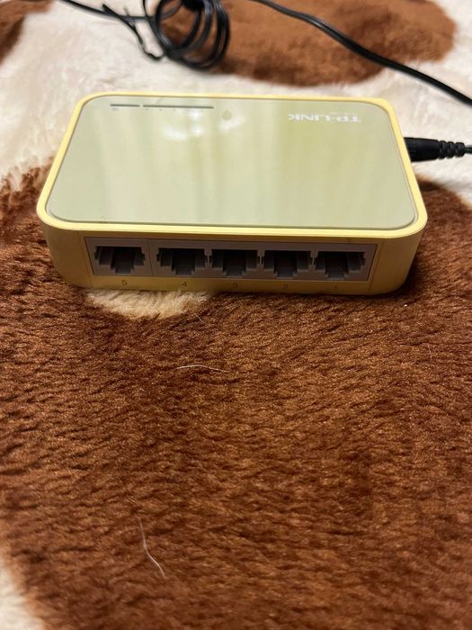 Суич tp-link и Dahua switch