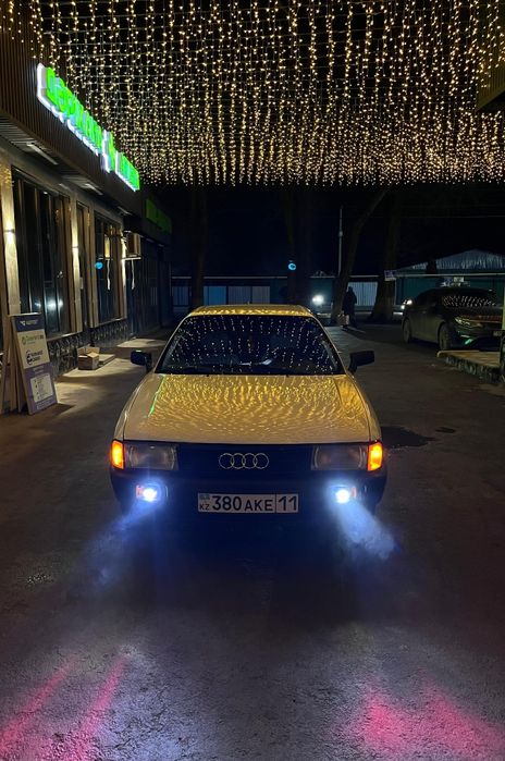 Ауди 80 сатылады газ бензин 1.8 моно