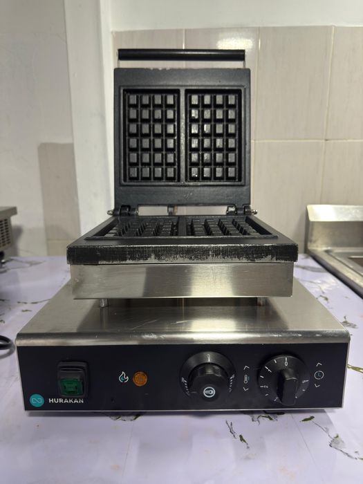 Вафельница HURAKAN