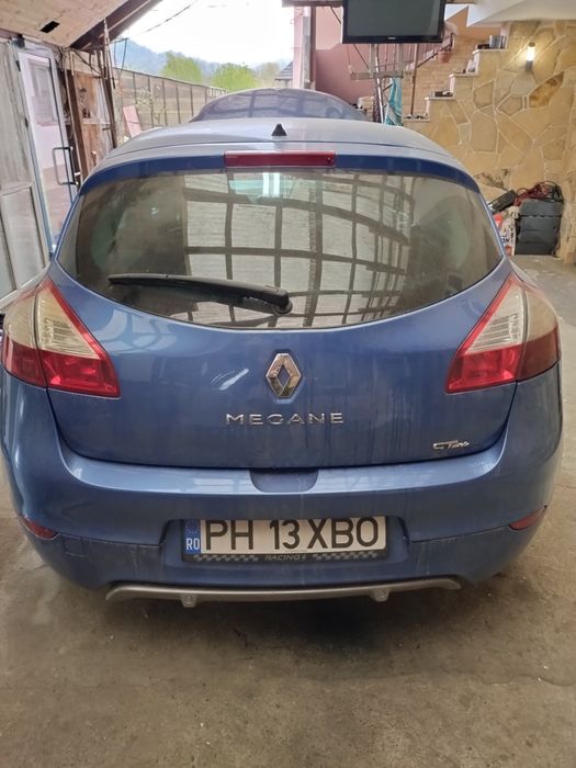 Renault Megane 3 GT Line 2011 Hatchback Avariat pt piese