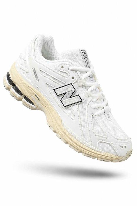 Кроссовки New Balance 1906R, размеры от 40 до 45.