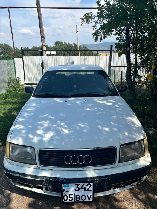 Продам Audi  в отличном состоянии