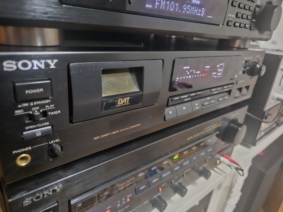 Блочный центр sony Japan