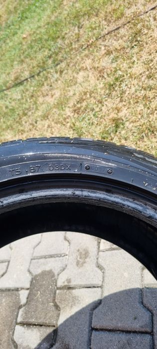 Cauciucuri vară 245 45 18 Riken