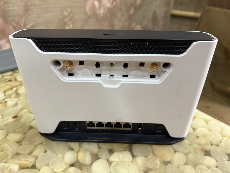 Mikrotik Chateau LTE12
