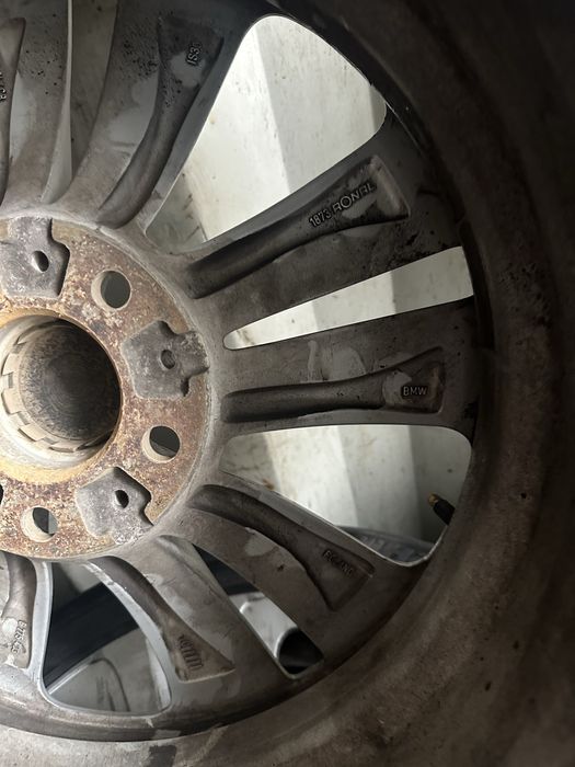 Продам диски на БМВ 18 оригинал