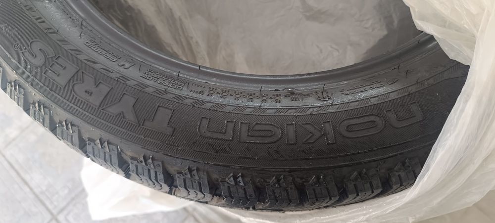 Продам зимние шины. Nokian