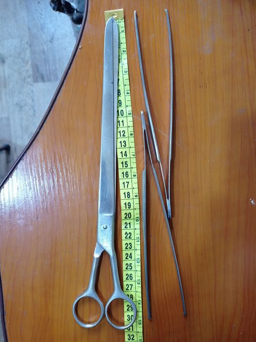 Продам ножницы и 2 пинцета СССР.т