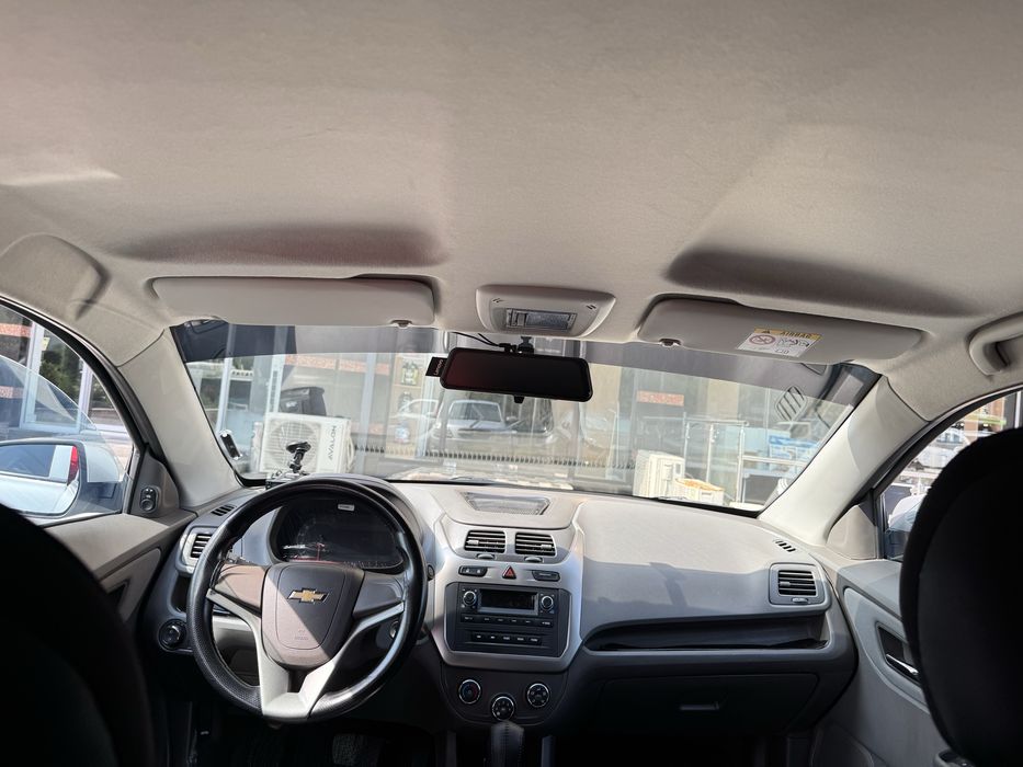 Chevrolet-Cobalt-2024