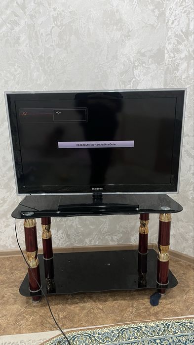 Телевизор на запчасти