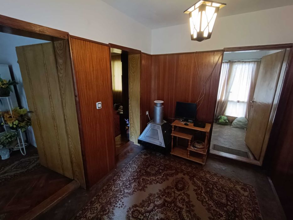 Продава се Къща в с. Гецово, Област Разград - 238 кв.м за 386 €/кв.м - Снимка #13