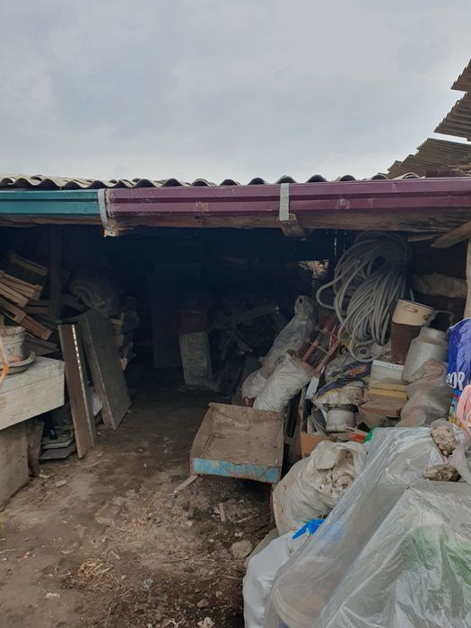 Yer sotiladi srochna argin pasida