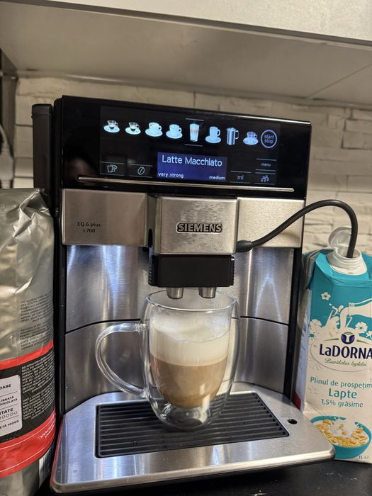 Espresor cafea Simens EQ 6 plus S700