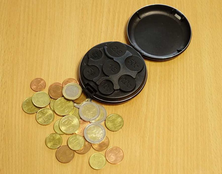 Монетници джобни за евро центове