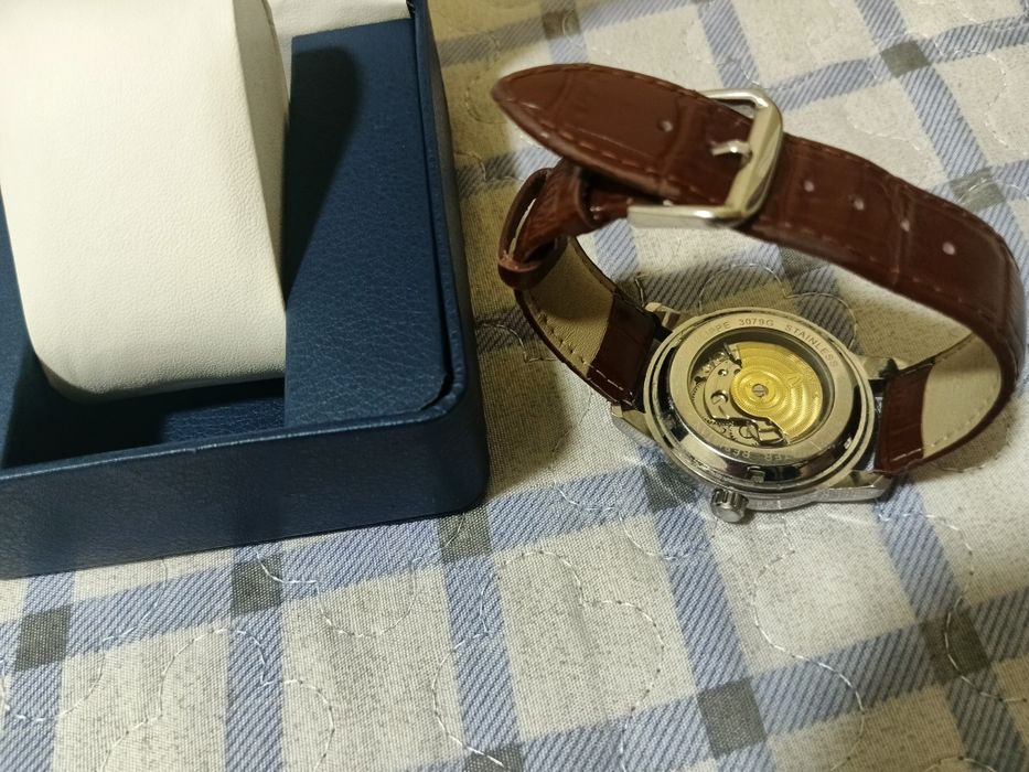 Patek Philippe avtopadzavod qoʻl soati