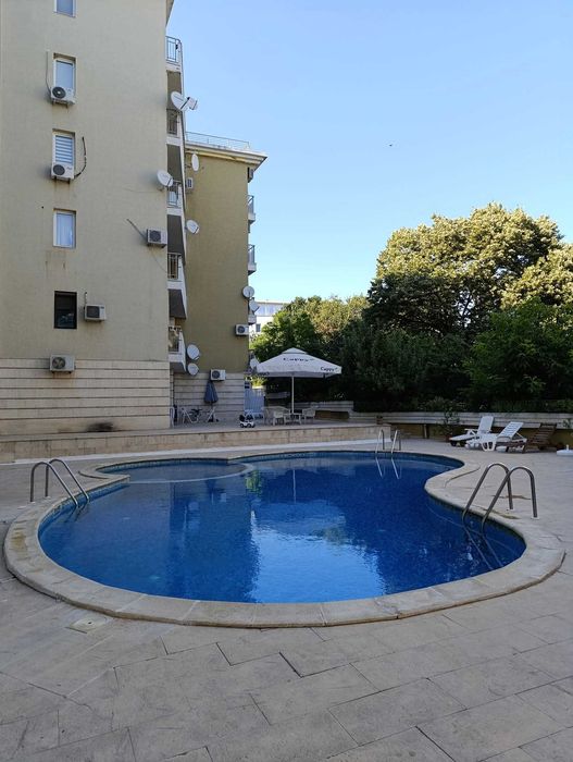 Дава се под наем Двустаен апартамент в Павликени - 48 кв.м за 408 € - Снимка #1