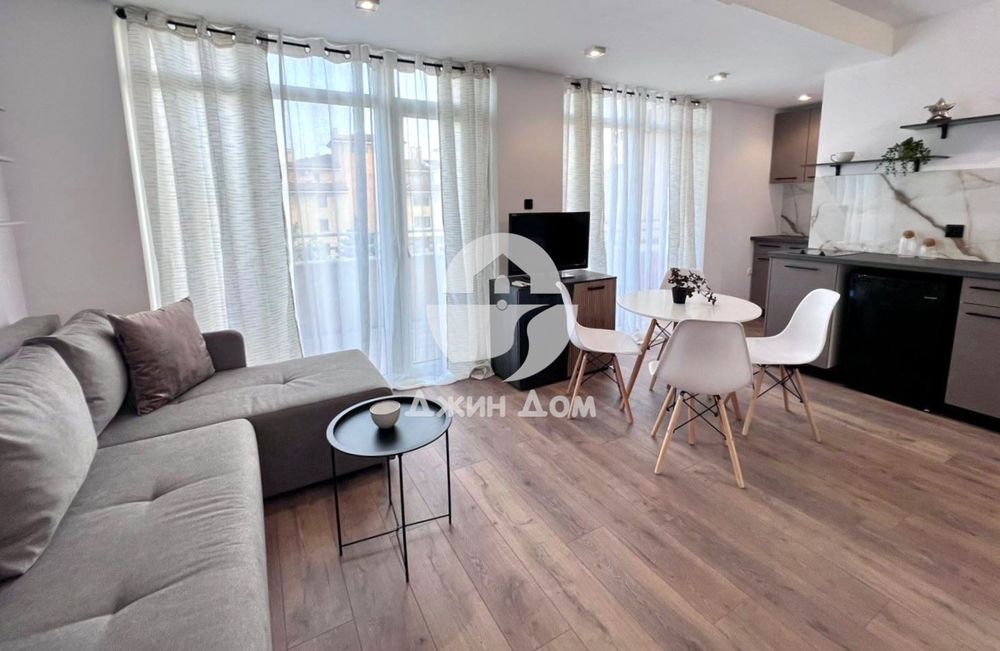 Продава се Двустаен апартамент в к.к. Слънчев бряг - 47 кв.м за 1341 €/кв.м - Снимка #1