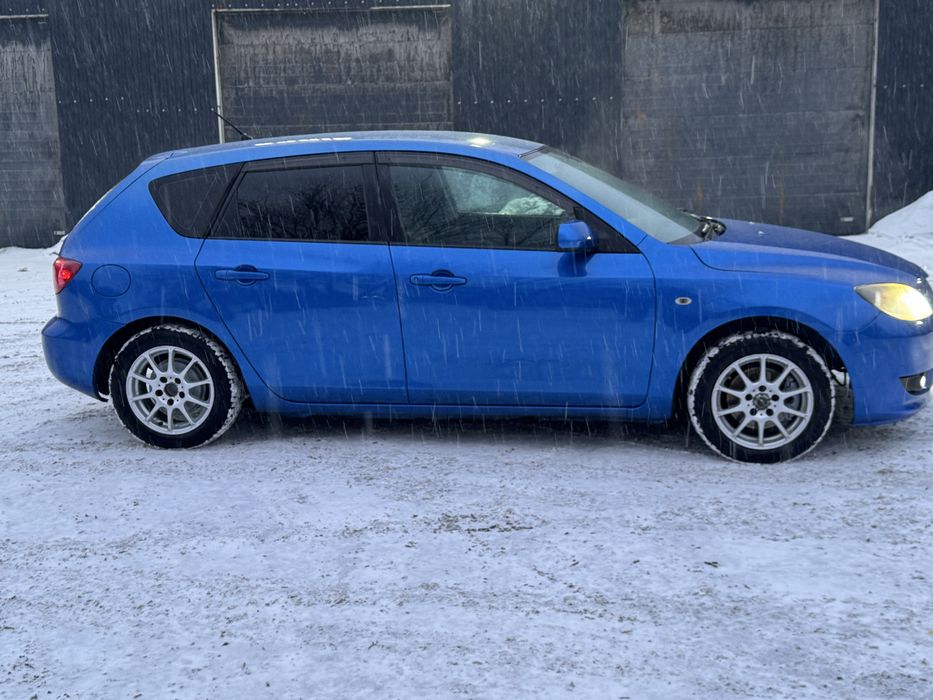Продам Mazda Axela, 2004года