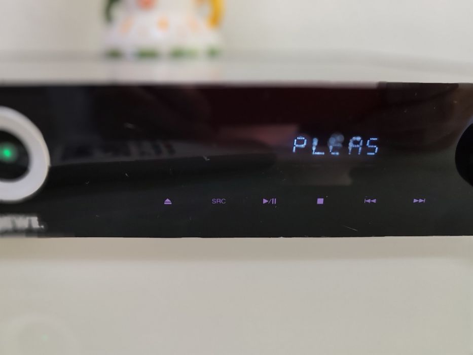 Loewe MediaVision 3D – player Blu-ray 3D, defect
