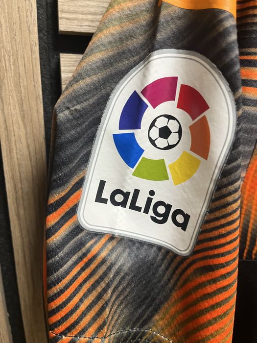 PUMA Valencia Away Jersey -2019/20 - Валенсия - размер Л  / Оригинал