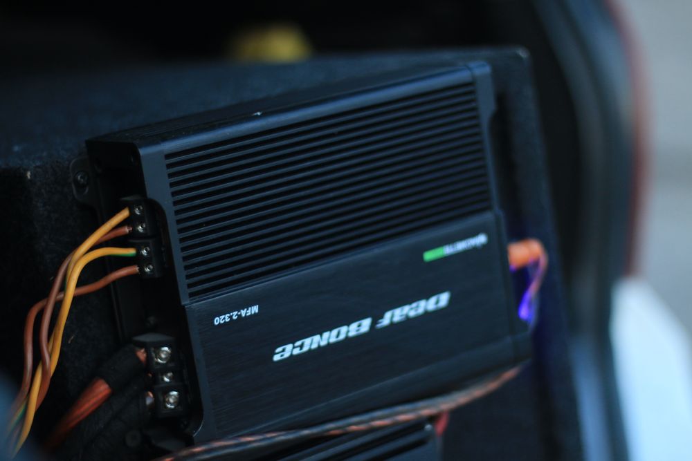 Pride Solo 300 Competition усилитель Deaf Bonce MFA-2.320