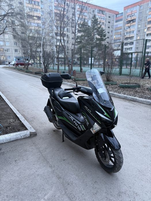 Продам Скутер мопед N max 175
