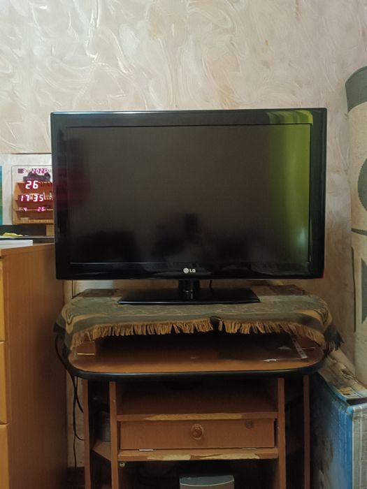 Продам Телевизор LG ЖК