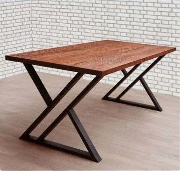 Стол в стиле лофт