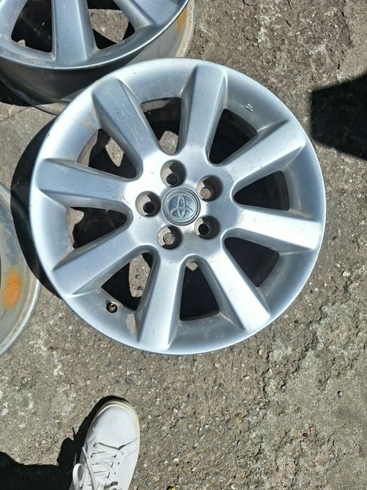Jante aluminiu toyota avensis 5×114,3 r16