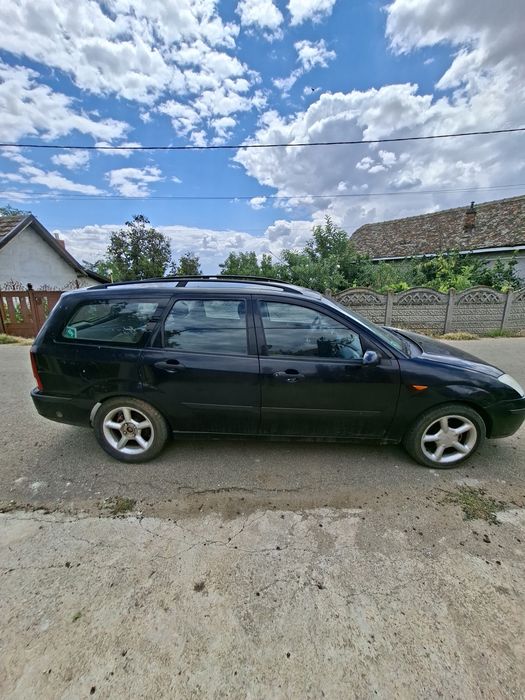 FORD Focus 2002 — imagine 5