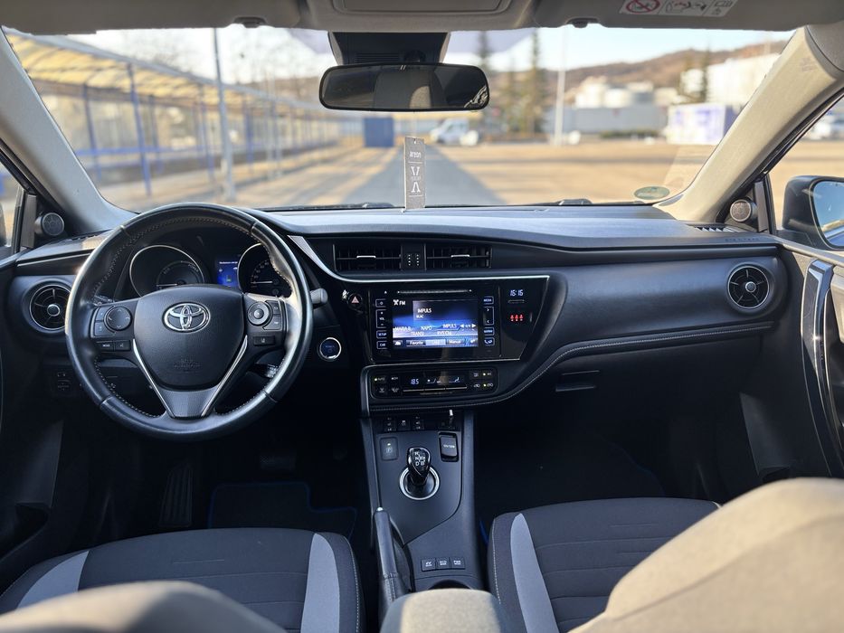Toyota Auris Hibrid 1.8 Hibrid