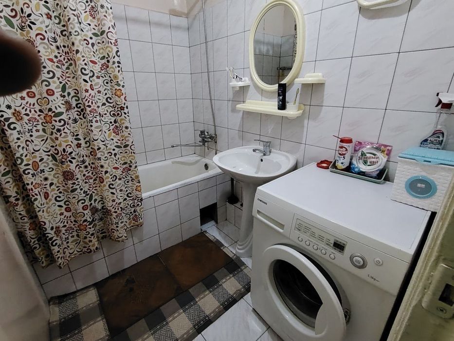 Сдаётся аренда квартира Юнусабад 18- квартал 288- школа двухкомнатная