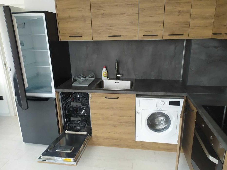 Дава се под наем Двустаен апартамент в София, Дружба 2 - 62 кв.м за 448.8 € - Снимка #2