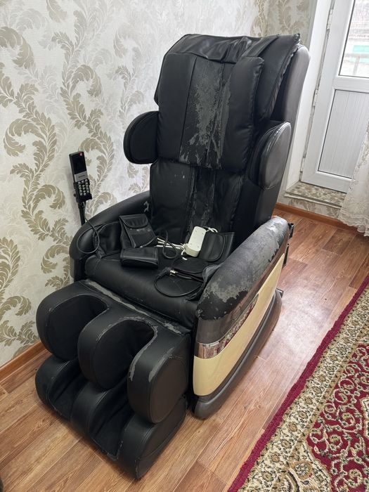 Массажное кресло