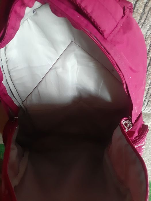 Продам сумку для девочек