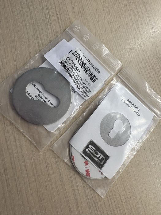 Rozete adezive | 2 mm înălțime | V2A inox mat | Folie 3M (rozetă PZ)