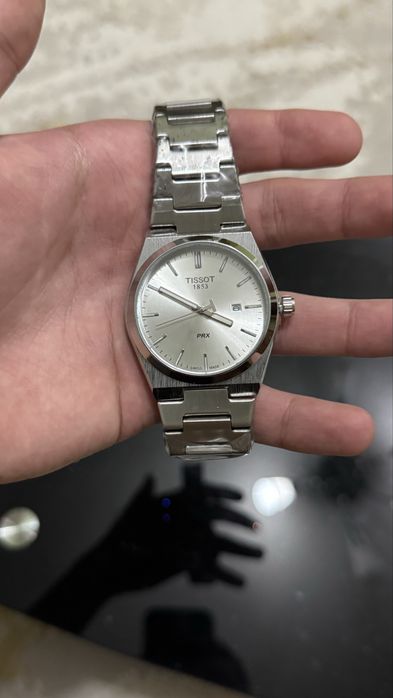 Продам мужские часы