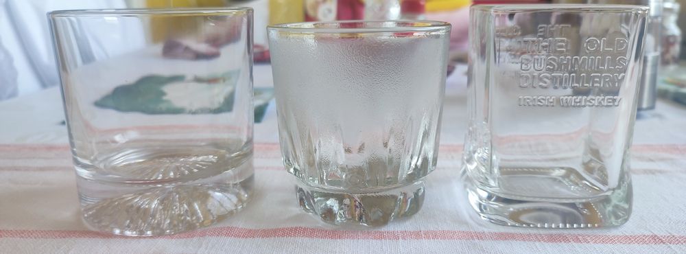 Чаши за уиски, водка и безалкохолни напитки