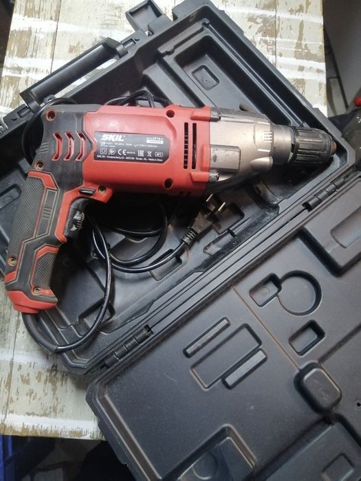 Skil masina gaurit si insurubat