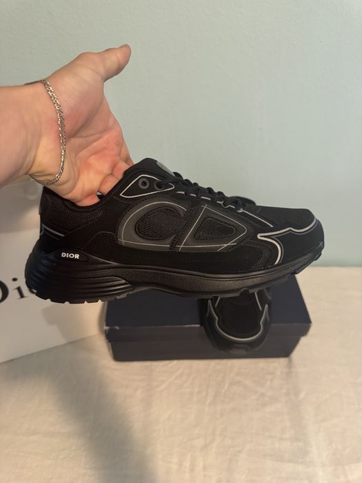 Christian Dior B30