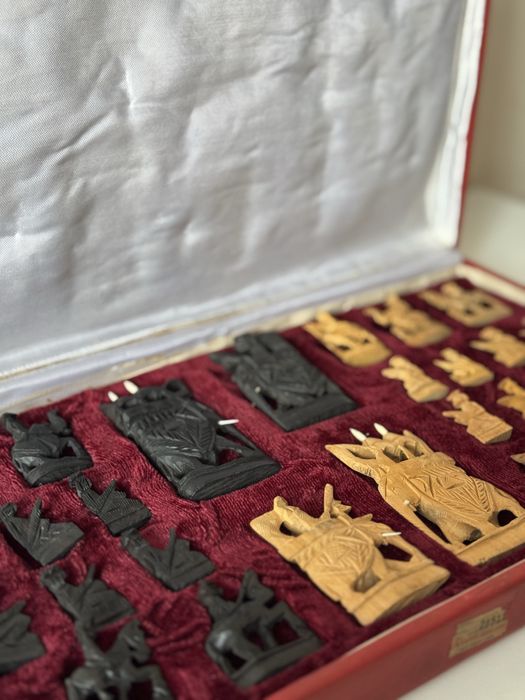 Продам старинные шахматы