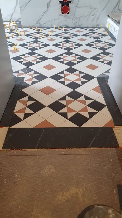 Placarii faianta si gresie