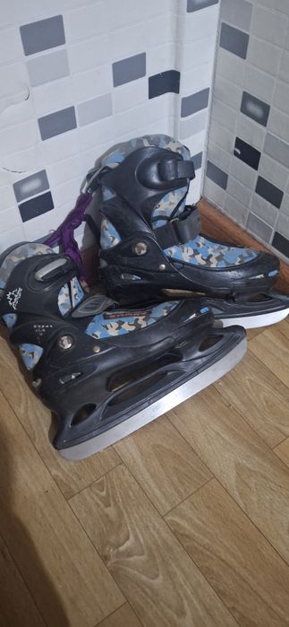 Продам Коньки мужские