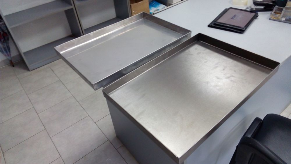 Тави нови за закуски, пици, хляб, франзели,милинки ,агнета